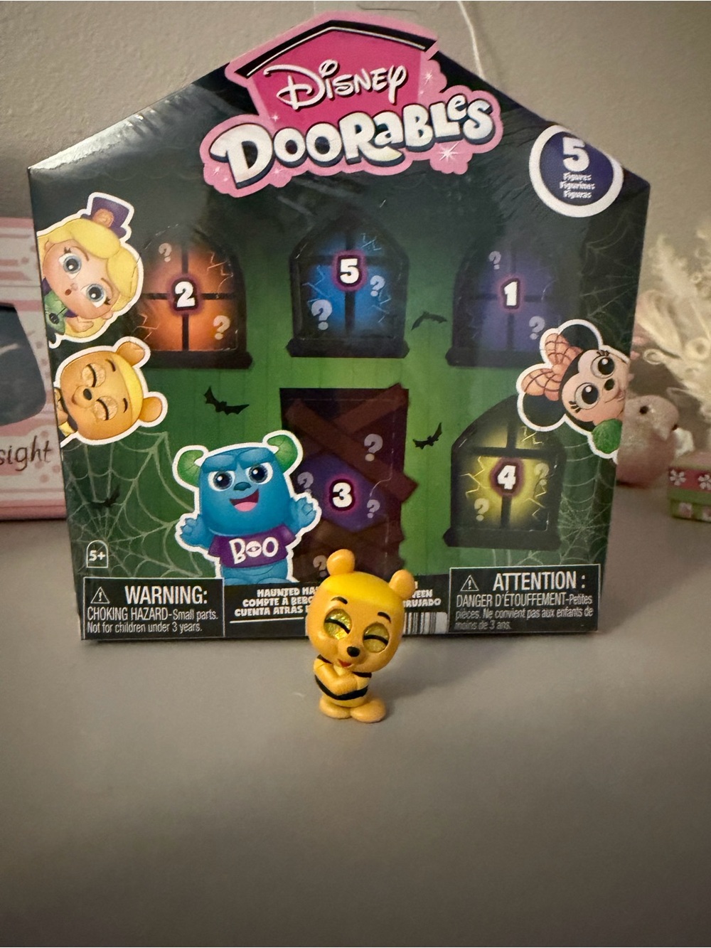 Disney Doorables Haunted Halloween 2026 Winnie the Pooh Bee RARE